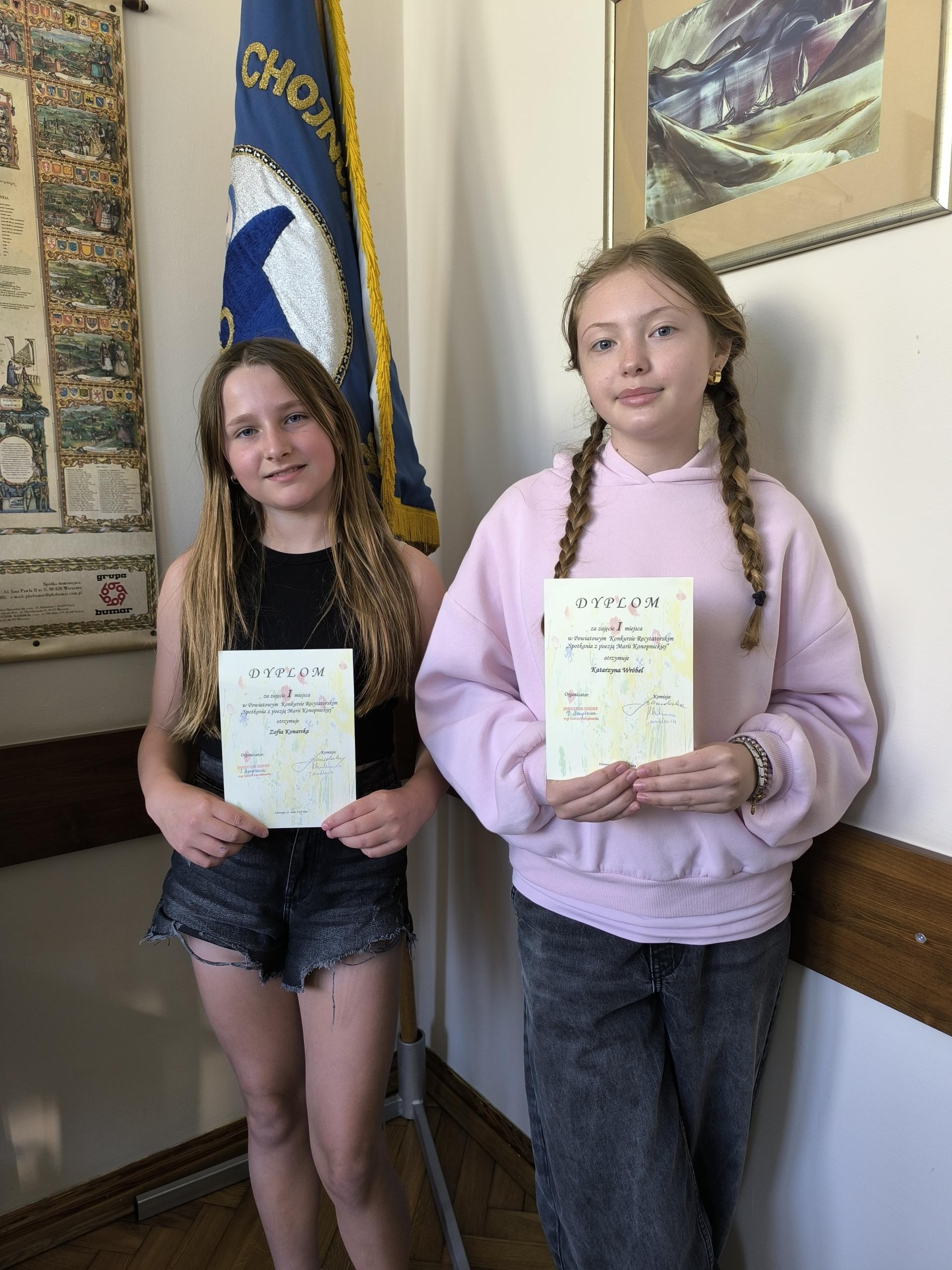 Laureatki konkursu recytatorskiego